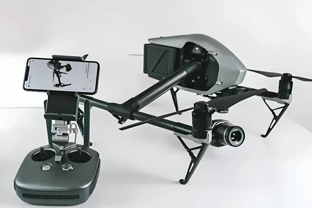 240_F_375550462_86hDPnm4VyAps7rx-1-1024x683 La Tecnología de Drones al Descubierto: Un Análisis de su Evolución y su Impacto Multidisciplinar