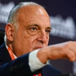 Javier tebas señalando